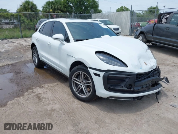 2022 Porsche Macan with VIN WP1AA2A54NLB07869, listed as a IAAI auction lot 42329019 with 41,613 mi miles and . Bid and sale history available at DreamBid. Image 1.