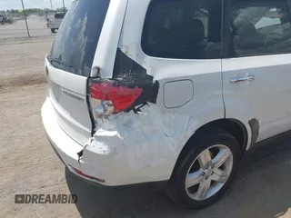 2010 Subaru Forester X Premium with VIN JF2SH6CC1AH723399, listed as a IAAI auction lot 42597426 with 253,293 mi miles and . Bid and sale history available at DreamBid. Image 6.