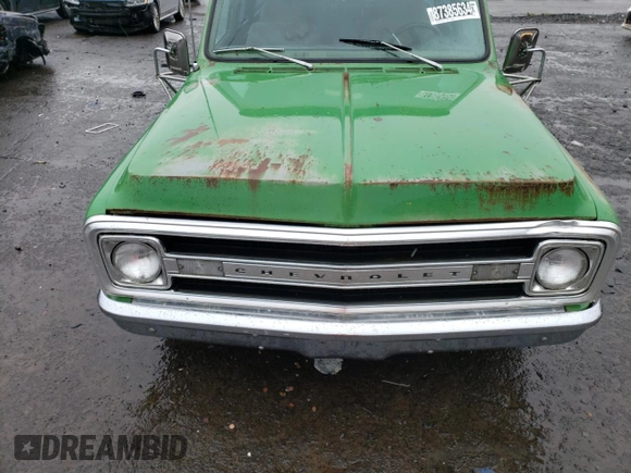 1971 Chevrolet Suburban z VIN CE261Z640706, wystawiony jako Copart lot #87385634 z przebiegiem 818 477 mil mil oraz Czysty tytuł • Clean title. Historia ofert i sprzedaży dostępna na DreamBid. Obrazek 12.