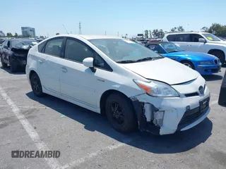 2015 Toyota Prius Four z VIN JTDKN3DU5F2002042, wystawiony jako IAAI lot #42309195 z przebiegiem 177 951 mil mil oraz . Historia ofert i sprzedaży dostępna na DreamBid. Obrazek 1.
