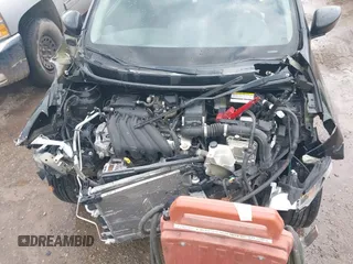 2016 Nissan Versa S z VIN 3N1CN7AP3GL907876, wystawiony jako IAAI lot #42134165 z przebiegiem 75 869 mil mil oraz . Historia ofert i sprzedaży dostępna na DreamBid. Obrazek 10.
