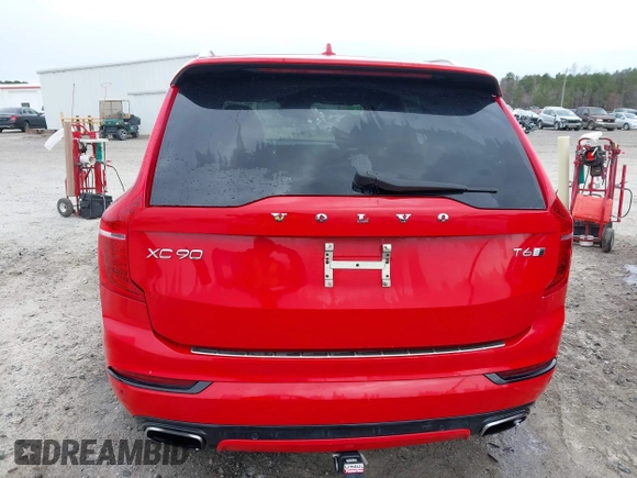 2016 Volvo XC90 T6 R-Design z VIN YV4A22PM7G1054741, wystawiony jako IAAI lot #41734147 z przebiegiem 153 702 mil mil oraz . Historia ofert i sprzedaży dostępna na DreamBid. Obrazek 16.
