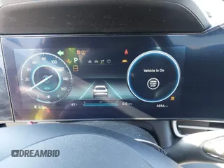 2024 Hyundai Elantra SEL z VIN KMHLM4DG4RU805694, wystawiony jako IAAI lot #41893956 z przebiegiem 4 856 mil mil oraz . Historia ofert i sprzedaży dostępna na DreamBid. Obrazek 7.