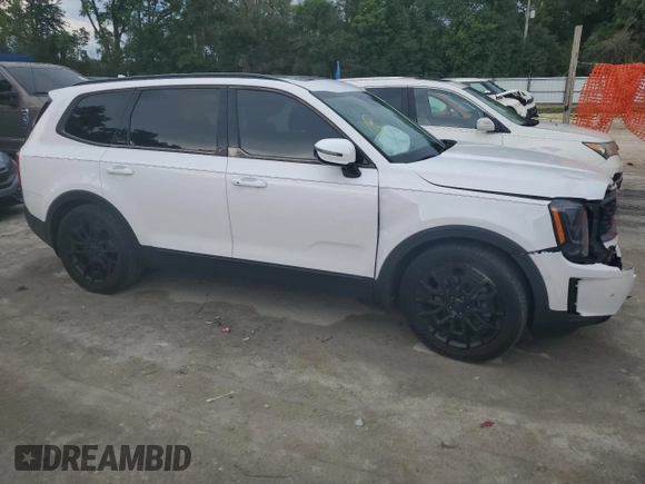 2021 Kia Telluride SX with VIN 5XYP5DHC1MG125563, listed as a Copart auction lot 61372995 with 83,358 mi miles and Salvage title. Bid and sale history available at DreamBid. Image 4.