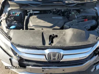 2019 Honda Odyssey EX with VIN 5FNRL6H59KB074264, listed as a Copart auction lot 87653495 with 104,422 mi miles and Salvage Title. Bid and sale history available at carsss.com. Image 13.