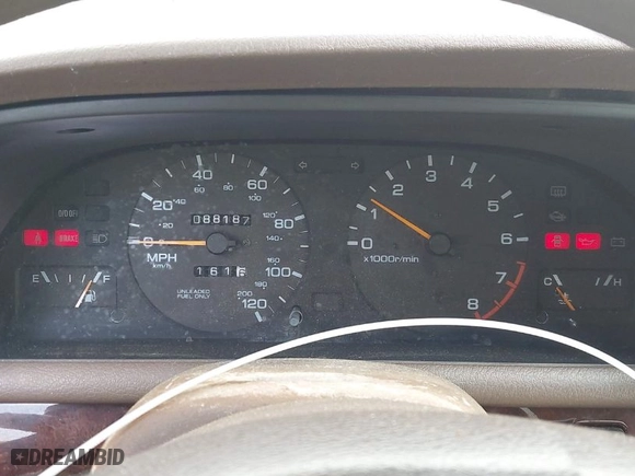 1996 Nissan Altima XE with VIN 1N4BU31D2TC138549, listed as a IAAI auction lot 41969953 with 88,187 mi miles. Bid and sale history available at carsss.com. Image 7.