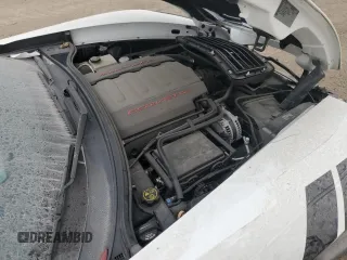 2014 Chevrolet Corvette Z51 1LT z VIN 1G1YH2D77E5102297, wystawiony jako Copart lot #82313414 z przebiegiem 44 124 mil mil oraz Szkoda całkowita • Salvage title. Historia ofert i sprzedaży dostępna na DreamBid. Obrazek 12.