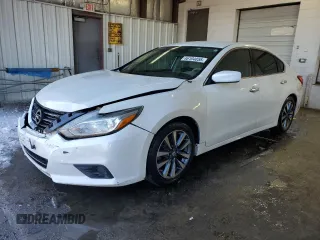 2017 Nissan Altima SV z VIN 1N4AL3AP4HC194329, wystawiony jako Copart lot #46104055 z przebiegiem 109 908 mil mil oraz Szkoda całkowita • Salvage title. Historia ofert i sprzedaży dostępna na DreamBid. Obrazek 1.