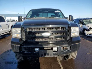 2005 Ford F-250 XL с VIN 1FTSX21565EA48459, выставлен на аукционе Copart как лот 44421185 с пробегом 99 097 миль миль и Чистый • Clean title. История ставок и продаж доступна на DreamBid. Изображение 5.