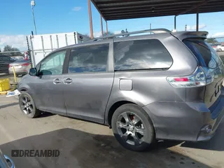 2020 Toyota Sienna SE with VIN 5TDXZ3DC7LS031564, listed as a IAAI auction lot 41710500 with 38,559 mi miles. Bid and sale history available at carsss.com. Image 13.