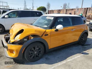 2015 MINI Hardtop with VIN WMWXM5C58FT939179, listed as a Copart auction lot 46340495 with 99,000 mi miles and Salvage Title. Bid and sale history available at DreamBid. Image 1.
