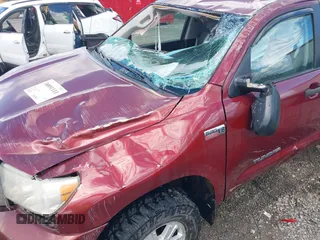 2008 Toyota Tundra z VIN 5TFBV54158X080022, wystawiony jako IAAI lot #38891111 z przebiegiem 183 752 mil mil oraz . Historia ofert i sprzedaży dostępna na DreamBid. Obrazek 6.