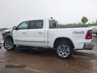 2022 Ram 1500 Limited z VIN 1C6SRFHT6NN446901, wystawiony jako IAAI lot #42042634 z przebiegiem 46 809 mil mil oraz . Historia ofert i sprzedaży dostępna na DreamBid. Obrazek 15.