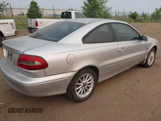 1999 Volvo C70 с VIN YV1NK56D6XJ011459, выставлен на аукционе IAAI как лот 42360142 с пробегом 157 691 миль миль и . История ставок и продаж доступна на DreamBid. Изображение 4.
