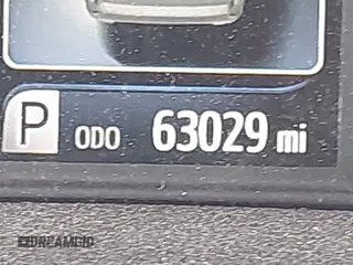 2019 Toyota Sienna SE with VIN 5TDXZ3DC0KS990321, listed as a IAAI auction lot 42281891 with 63,029 mi miles and . Bid and sale history available at DreamBid. Image 16.