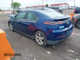 2013 Chevrolet Volt with VIN 1G1RA6E4XDU108751, listed as a IAAI auction lot 42110154 with 184,461 mi miles and . Bid and sale history available at carsss.com. Image 3.