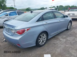 2013 Hyundai Sonata with VIN KMHEC4A43DA076815, listed as a IAAI auction lot 42164710 with 158,318 mi miles and . Bid and sale history available at carsss.com. Image 4.