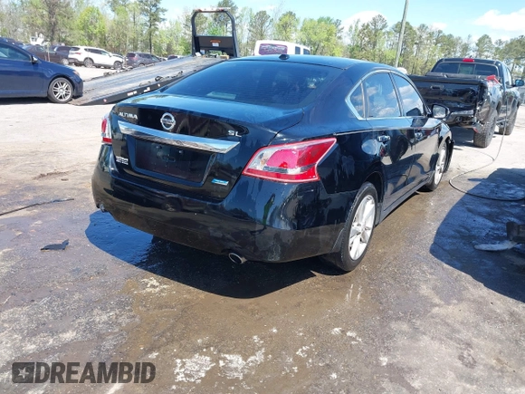 2013 Nissan Altima SL with VIN 1N4AL3APXDC242068, listed as a IAAI auction lot 42029009 with 156,427 mi miles and . Bid and sale history available at DreamBid. Image 4.