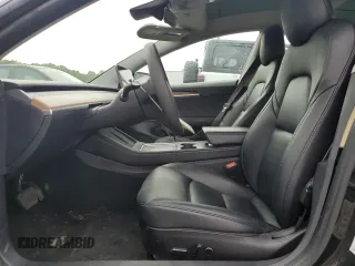 2022 Tesla Model 3 z VIN 5YJ3E1EA3NF287431, wystawiony jako Copart lot #58209025 z przebiegiem 96 549 mil mil oraz Czysty tytuł • Clean title. Historia ofert i sprzedaży dostępna na DreamBid. Obrazek 7.