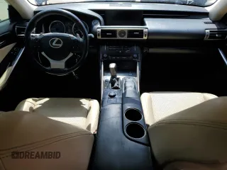 2014 Lexus IS 350 z VIN JTHBE1D24E5013032, wystawiony jako Copart lot #56166265 z przebiegiem 121 304 mil mil oraz Czysty tytuł • Clean title. Historia ofert i sprzedaży dostępna na DreamBid. Obrazek 8.