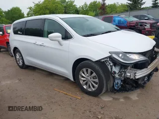 2019 Chrysler Pacifica Touring Plus with VIN 2C4RC1FG4KR523569, listed as a IAAI auction lot 42348781 with 92,860 mi miles and . Bid and sale history available at DreamBid. Image 1.