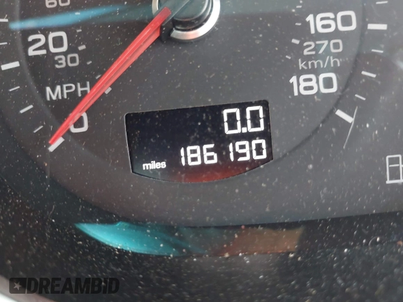 2013 Audi Q7 Premium Plus with VIN WA1LGBFE4DD012622, listed as a IAAI auction lot 42563953 with 186,190 mi miles and . Bid and sale history available at DreamBid. Image 7.