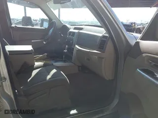 2009 Jeep Liberty Limited with VIN 1J8GN58K99W511566, listed as a IAAI auction lot 41445239 with 170,388 mi miles. Bid and sale history available at carsss.com. Image 5.