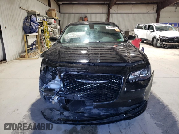 2023 Chrysler 300 Touring with VIN 2C3CCAAG5PH706316, listed as a Copart auction lot 53199635 with 20,800 mi miles and Salvage Title. Bid and sale history available at DreamBid. Image 5.