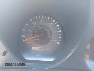 2003 Nissan Xterra XE z VIN 5N1DD28T33C654263, wystawiony jako IAAI lot #41781235 z przebiegiem 197 233 mil mil oraz . Historia ofert i sprzedaży dostępna na DreamBid. Obrazek 7.