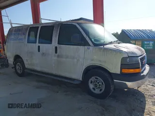 2016 GMC Savana Cargo with VIN 1GTW7AFF4G1904719, listed as a IAAI auction lot 42131849 with 121,700 mi miles. Bid and sale history available at carsss.com. Image 13.