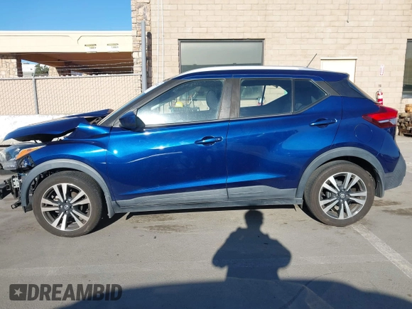 2020 Nissan Kicks SV with VIN 3N1CP5CV3LL485676, listed as a IAAI auction lot 41670042 with 64,125 mi miles. Bid and sale history available at carsss.com. Image 15.