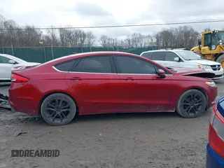 2018 Ford Fusion SE with VIN 3FA6P0HD8JR256214, listed as a IAAI auction lot 41147325 with 71,038 mi miles and . Bid and sale history available at DreamBid. Image 13.