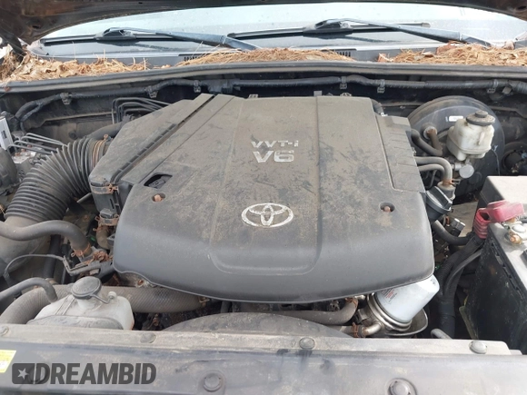 2013 Toyota Tacoma with VIN 3TMLU4EN5DM107500, listed as a IAAI auction lot 42733914 with Not provided miles and . Bid and sale history available at DreamBid. Image 10.