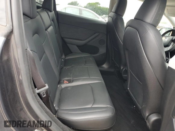 2024 Tesla Model Y Long Range с VIN 7SAYGDEE8RA243340, выставлен на аукционе Copart как лот 60527745 с пробегом 17 307 миль миль и Списание • Salvage title. История ставок и продаж доступна на DreamBid. Изображение 10.