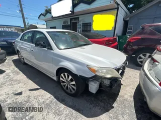 2011 Toyota Avalon with VIN 4T1BK3DB6BU403889, listed as a Copart auction lot 54002875 with 215,668 mi miles and Clean Title. Bid and sale history available at carsss.com. Image 1.