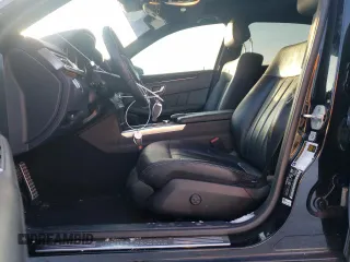 2016 Mercedes-Benz E 400 with VIN WDDHF6HB2GB187143, listed as a Copart auction lot 86630464 with 153,344 mi miles and Clean Title. Bid and sale history available at DreamBid. Image 7.