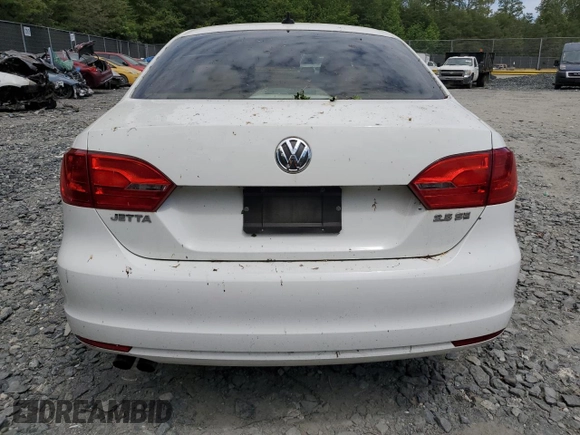 2012 Volkswagen Jetta SE z VIN 3VWDX7AJ7CM077878, wystawiony jako Copart lot #57782295 z przebiegiem 109 308 mil mil oraz Szkoda całkowita • Salvage title. Historia ofert i sprzedaży dostępna na DreamBid. Obrazek 6.