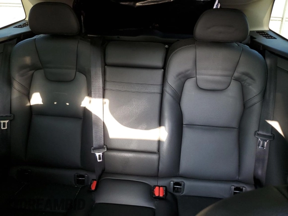 2019 Volvo XC60 Inscription with VIN LYV102RL0KB197206, listed as a Copart auction lot 60993765 with 54,508 mi miles and Salvage title. Bid and sale history available at DreamBid. Image 10.