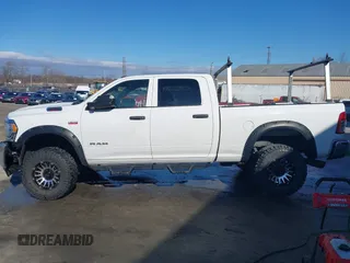 2019 Ram 2500 Tradesman with VIN 3C6UR5CJXKG596863, listed as a IAAI auction lot 41501007 with 64,518 mi miles. Bid and sale history available at carsss.com. Image 14.