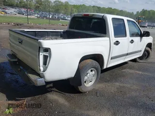 2008 Chevrolet Colorado LT w/1LT with VIN 1GCCS13E588136772, listed as a IAAI auction lot 42036307 with 178,199 mi miles. Bid and sale history available at carsss.com. Image 4.
