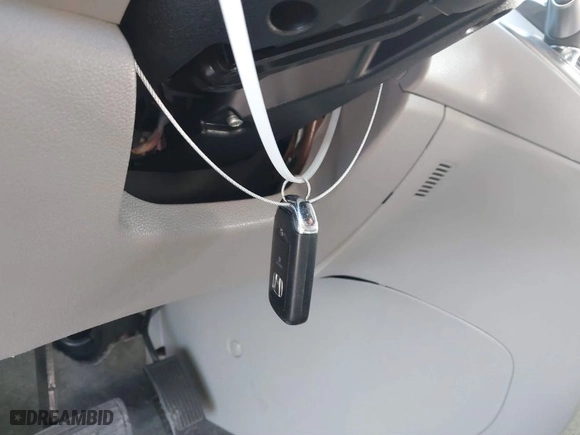 2016 Honda Odyssey Touring Elite with VIN 5FNRL5H9XGB042489, listed as a IAAI auction lot 41831286 with 123,387 mi miles. Bid and sale history available at carsss.com. Image 11.