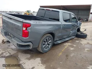 2022 Chevrolet Silverado 1500 LTD LT with VIN 3GCUYDED4NG139998, listed as a IAAI auction lot 41441325 with 45,329 mi miles. Bid and sale history available at carsss.com. Image 4.