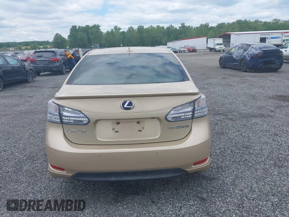 2010 Lexus HS 250h with VIN JTHBB1BA1A2009101, listed as a IAAI auction lot 42204254 with 317,679 mi miles and . Bid and sale history available at carsss.com. Image 16.