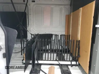 2023 Ford Transit Cargo с VIN 1FTBR2C80PKB31083, выставлен на аукционе Copart как лот 50551005 с пробегом 54 390 миль миль и Списание • Salvage title. История ставок и продаж доступна на DreamBid. Изображение 11.