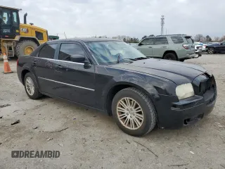 2008 Chrysler 300 LX with VIN 2C3LA43R48H217462, listed as a Copart auction lot 49868135 with 113,947 mi miles and Clean Title. Bid and sale history available at carsss.com. Image 4.