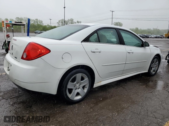 2010 Pontiac G6 1SB z VIN 1G2ZA5E08A4160068, wystawiony jako Copart lot #56830335 z przebiegiem 135 067 mil mil oraz Czysty tytuł • Clean title. Historia ofert i sprzedaży dostępna na DreamBid. Obrazek 3.