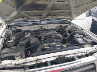 1997 Toyota 4Runner Limited with VIN JT3GN87R3V0027711, listed as a IAAI auction lot 41940566 with 340,422 mi miles. Bid and sale history available at carsss.com. Image 10.