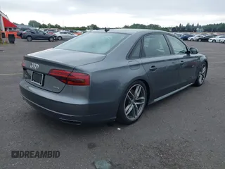 2017 Audi A8 с VIN WAU44AFD2HN018615, выставлен на аукционе IAAI как лот 42807685 с пробегом 24 792 миль миль и . История ставок и продаж доступна на DreamBid. Изображение 4.