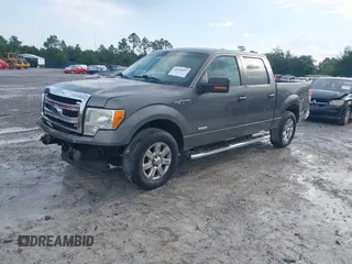 2013 Ford F-150 XL with VIN 1FTFW1CT8DFC71380, listed as a IAAI auction lot 42636097 with 191,630 mi miles and . Bid and sale history available at DreamBid. Image 2.