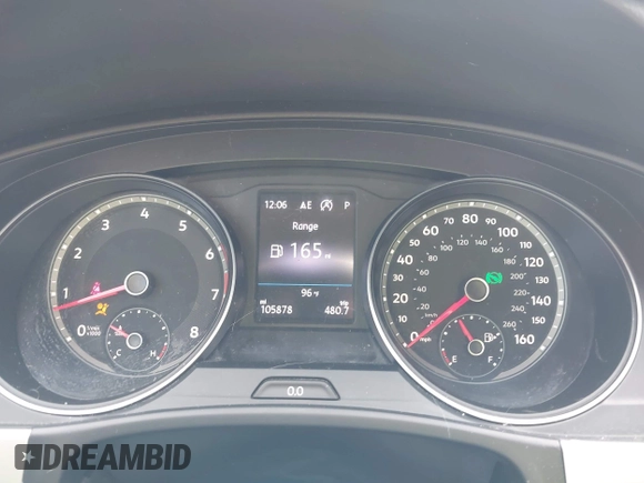 2018 Volkswagen Atlas SE with VIN 1V2KR2CA2JC585922, listed as a IAAI auction lot 42488658 with 105,878 mi miles and . Bid and sale history available at DreamBid. Image 7.